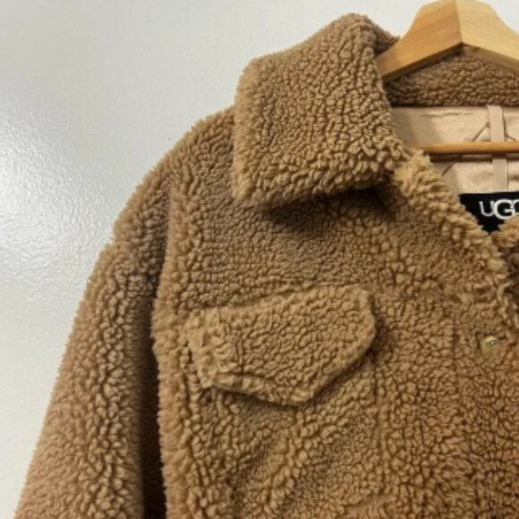 Ugg Women’s Frankie Sherpa Trucker Jacket Chestnut Size Large Minimalist Casual - Picture 3 of 6
